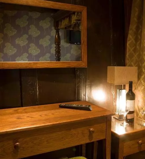 ユースホステル The Sun Boutique And Lounge