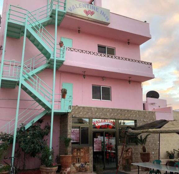 هاستل Valentine Inn