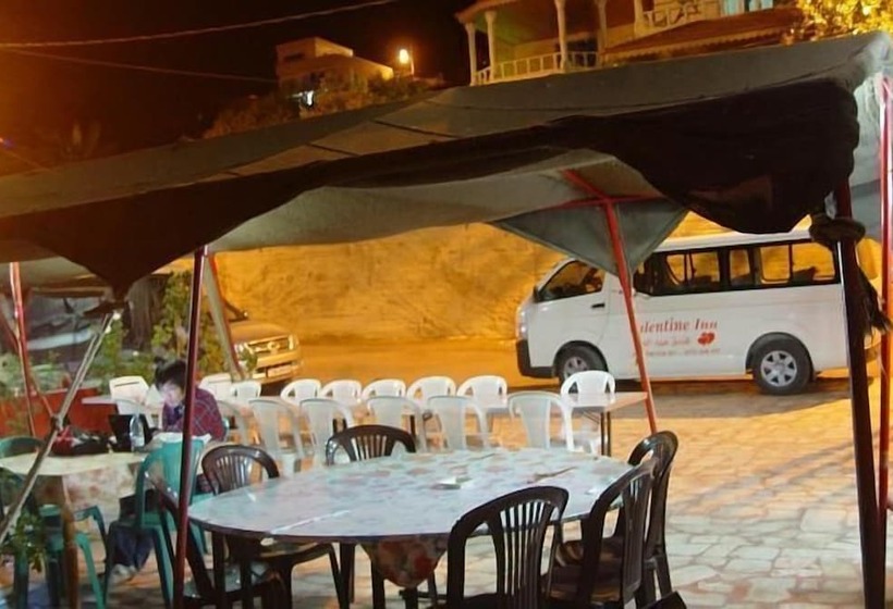 هاستل Valentine Inn