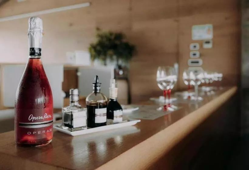 هتل Agriturismo Opera 02