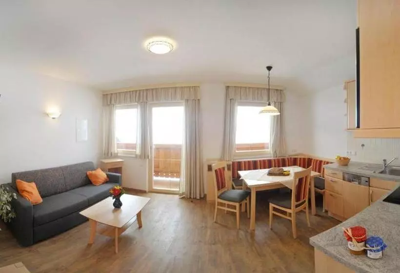 ホテル Hocheggerhof   Urlaub Am Bauernhof