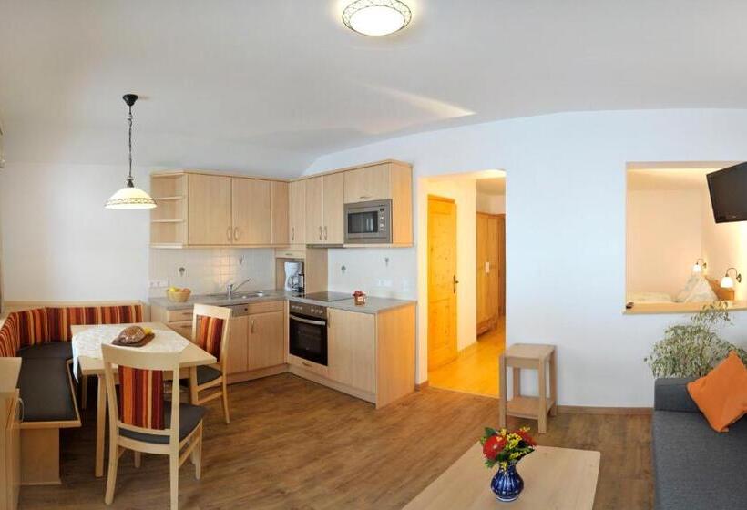 فندق Hocheggerhof Urlaub Am Bauernhof