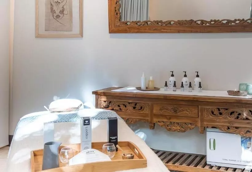 Oaks Casuarina Santai Resort