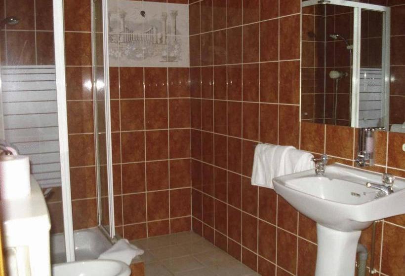 膳宿费 Bridge Guest House