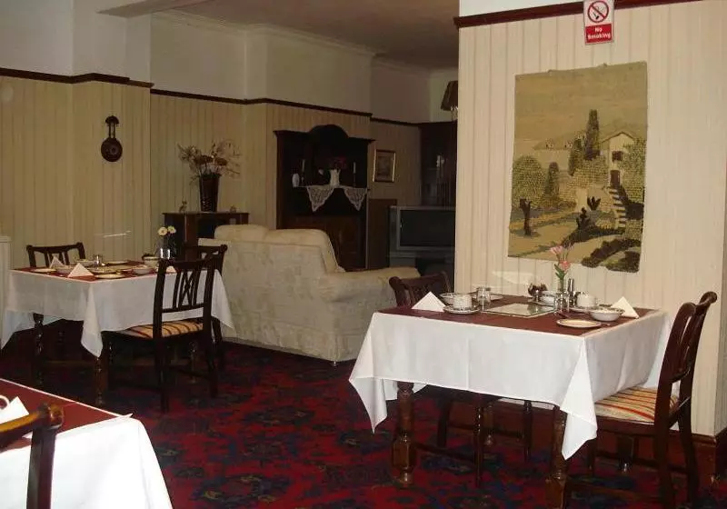 پانسیون Bridge Guest House