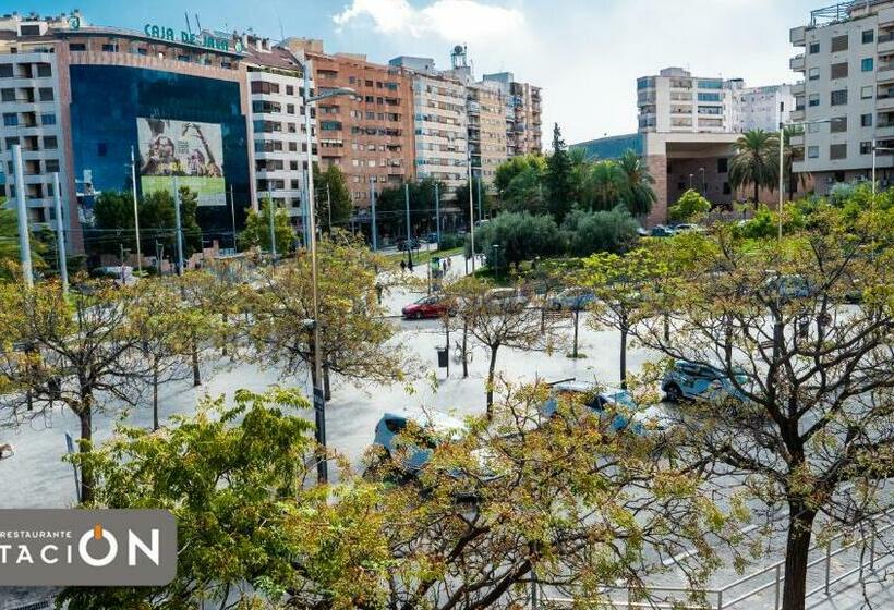 بنسيون Hostal Restaurante Estación