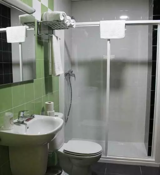 پانسیون Hostal Restaurante Estación