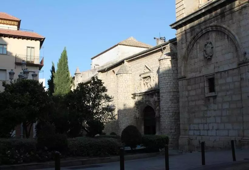 پانسیون Hostal Restaurante Estación