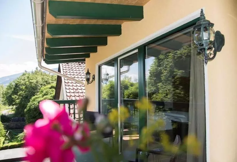 Pension Gasthof Badl   Bed & Breakfast