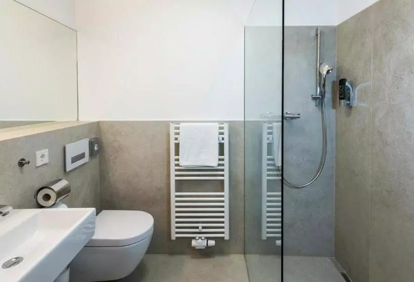 Pension Gasthof Badl   Bed & Breakfast