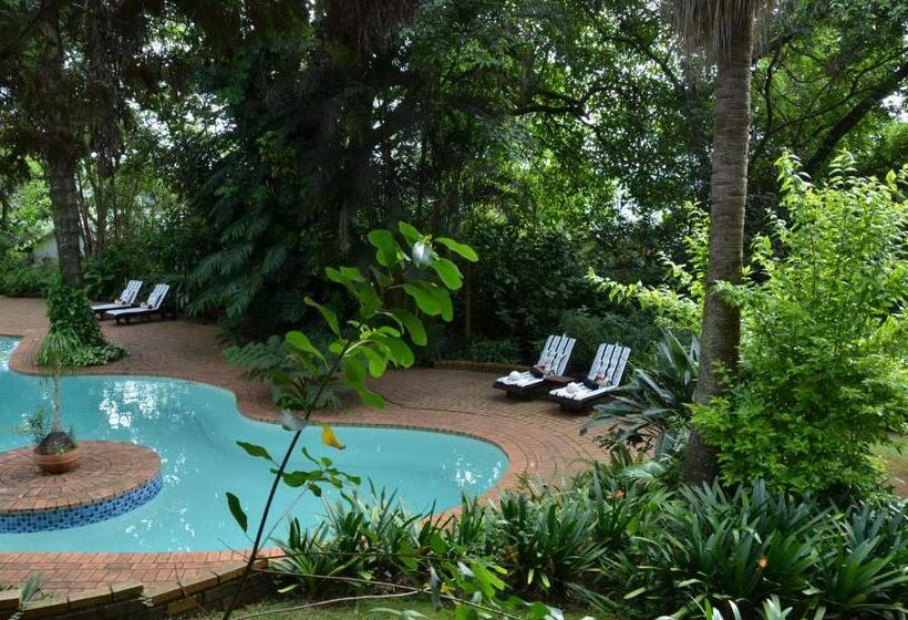 膳宿费 Highgrove House Country Hotel, Restaurant, Farm & Spa