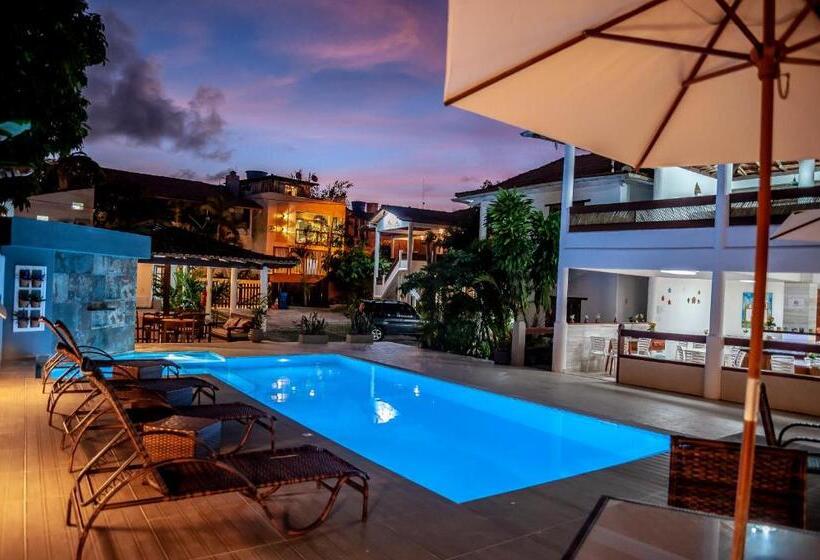 بنسيون Pousada Flamboyant