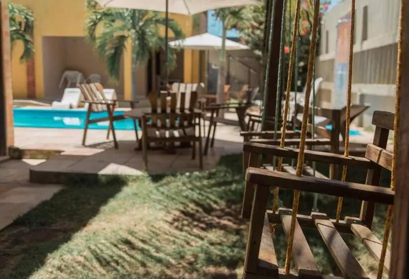 ペンション Pousada Fortaleza