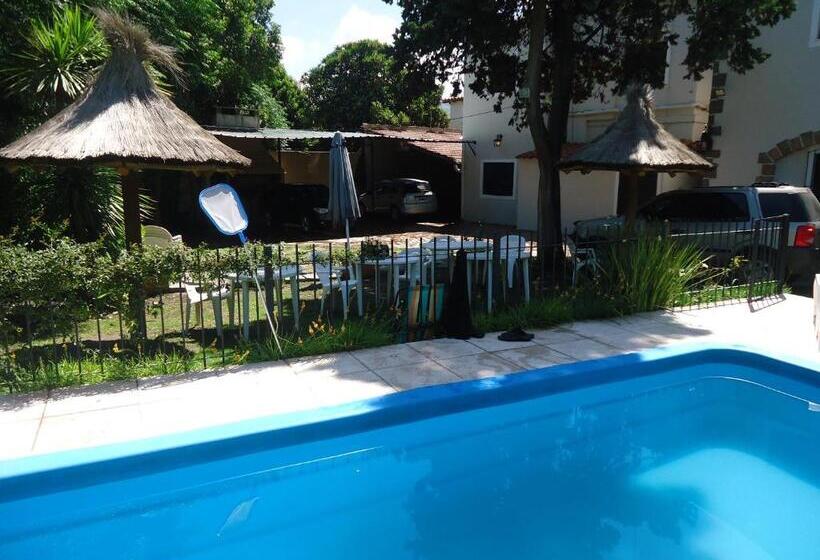 فندق صغير Hosteria Zureechea