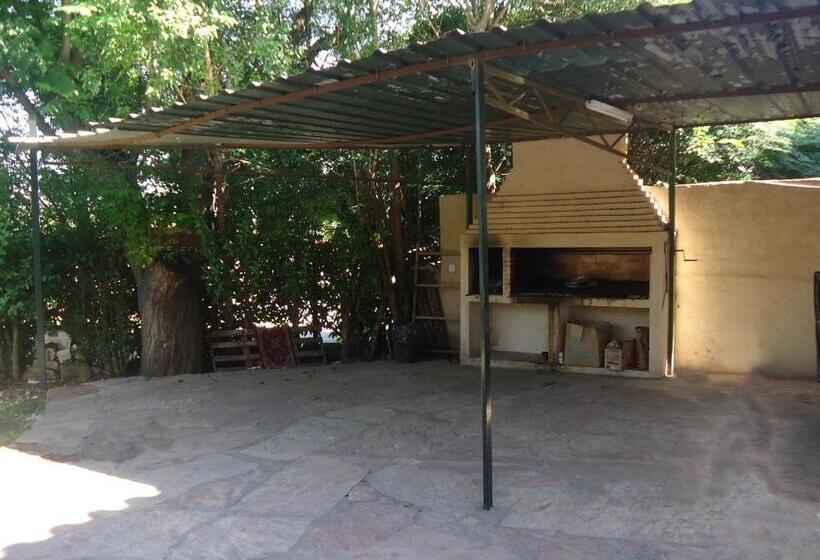 فندق صغير Hosteria Zureechea