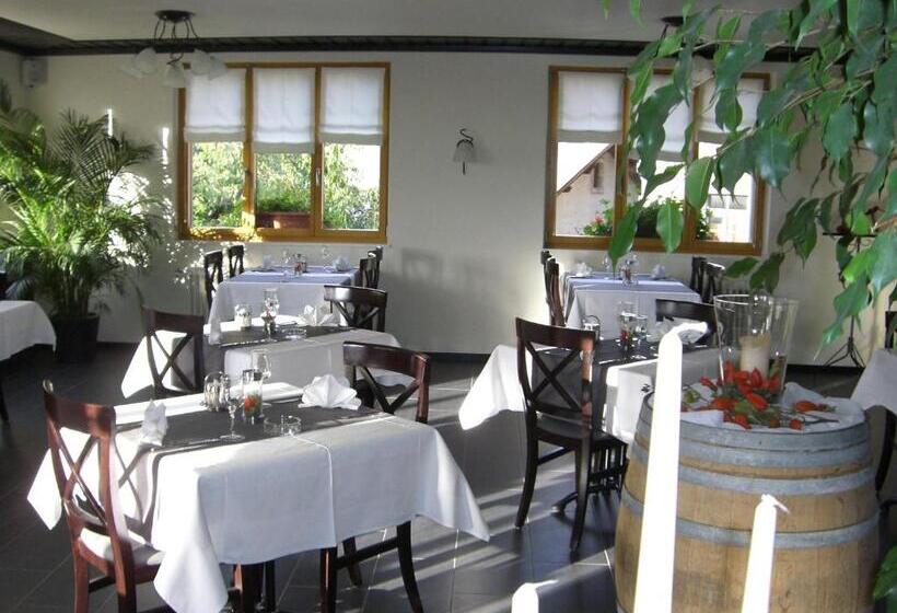 旅馆 Restaurant Alpenblick