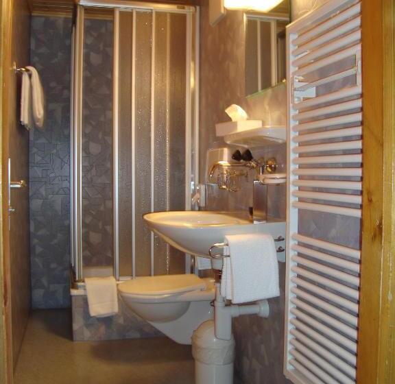 旅馆 Restaurant Alpenblick