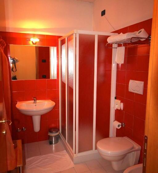 فندق Agriturismo Borgo Tecla