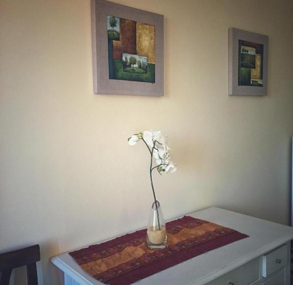 فندق Agriturismo Borgo Tecla