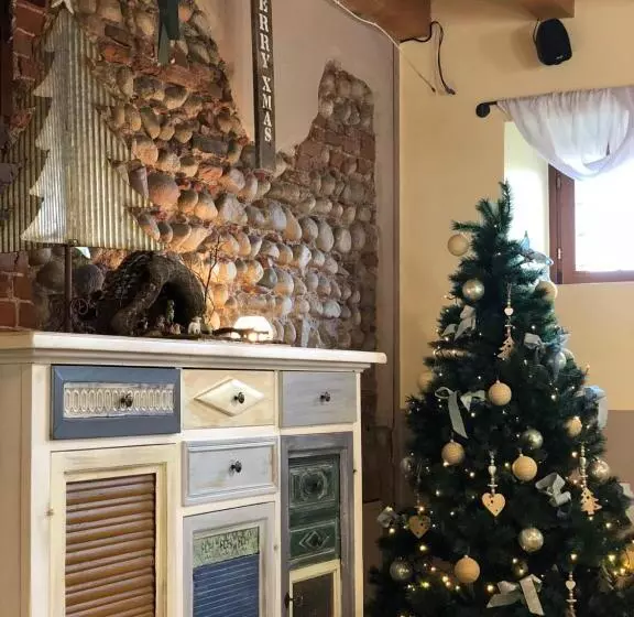 Hotelli Agriturismo Borgo Tecla