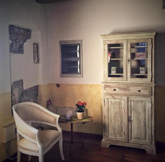 فندق Agriturismo Borgo Tecla