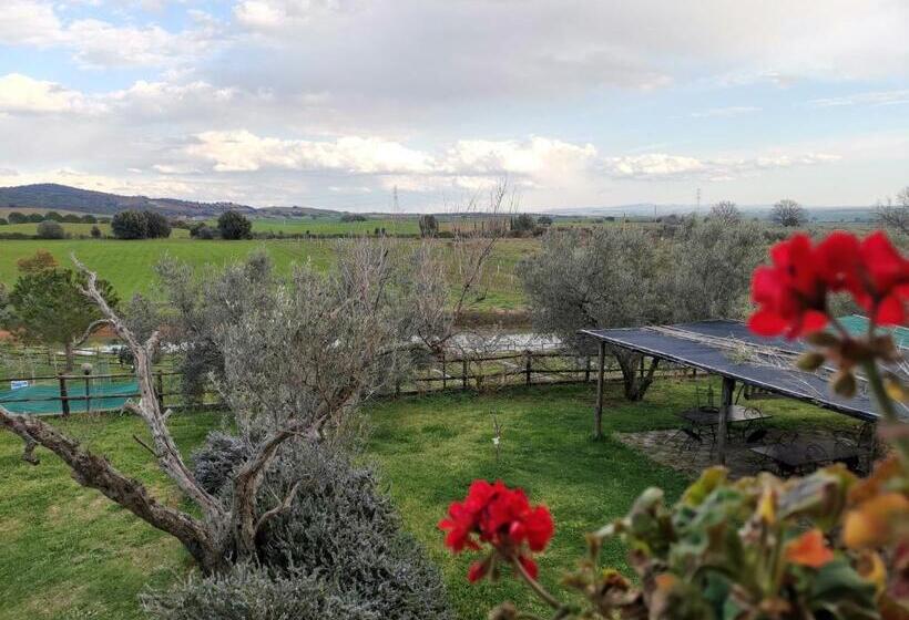 בית מלון כפרי Agriturismo La Svolta