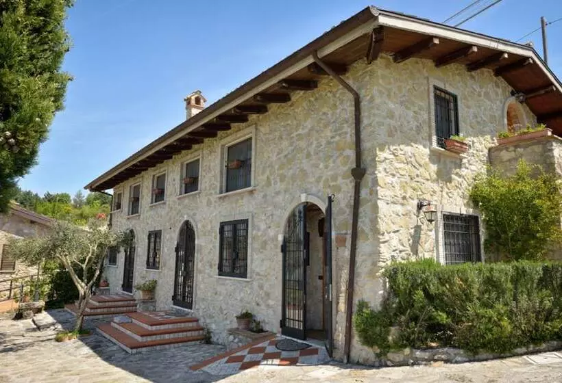 Il Casale Delle Ginestre