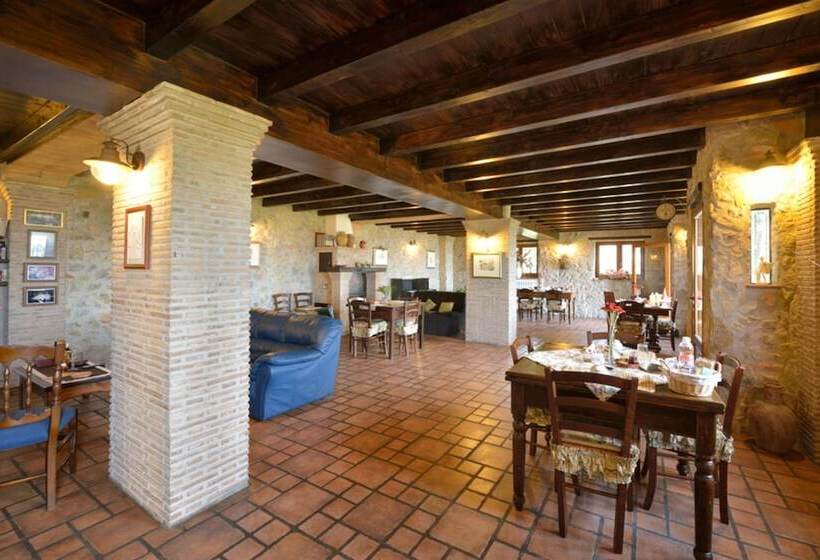 Il Casale Delle Ginestre