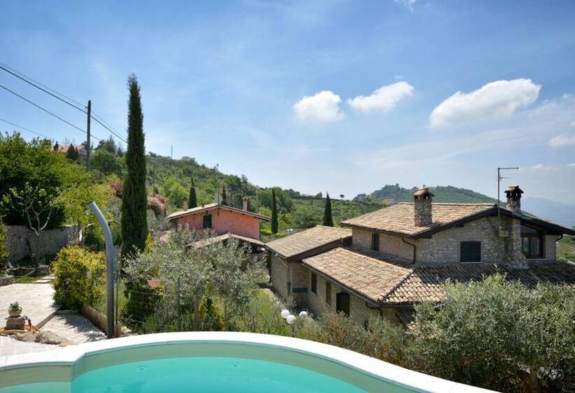 Il Casale Delle Ginestre