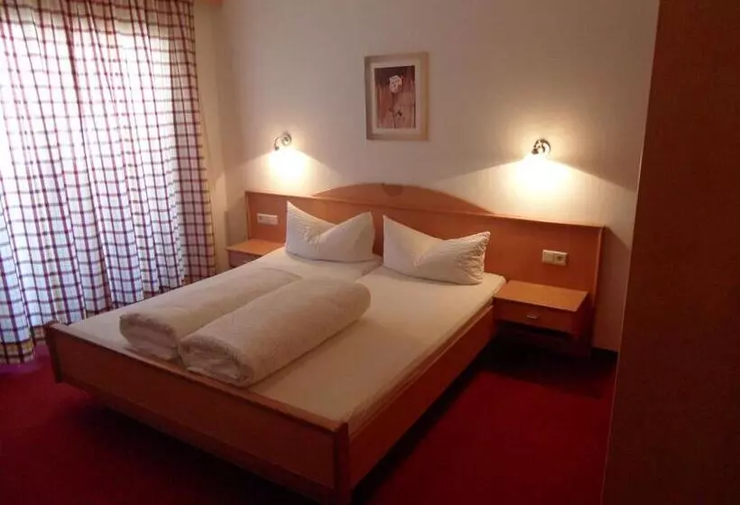 ペンション Gasthof Sonnalm