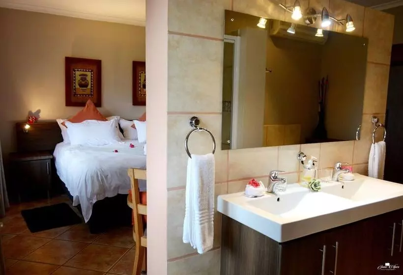 Majatalo Kududu Guest House