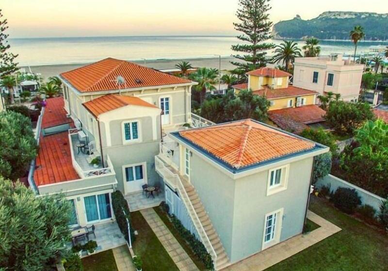 פנסיון La Villa Del Mare