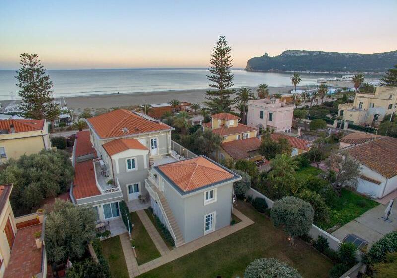 פנסיון La Villa Del Mare