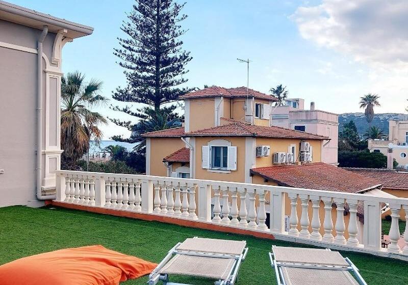 פנסיון La Villa Del Mare