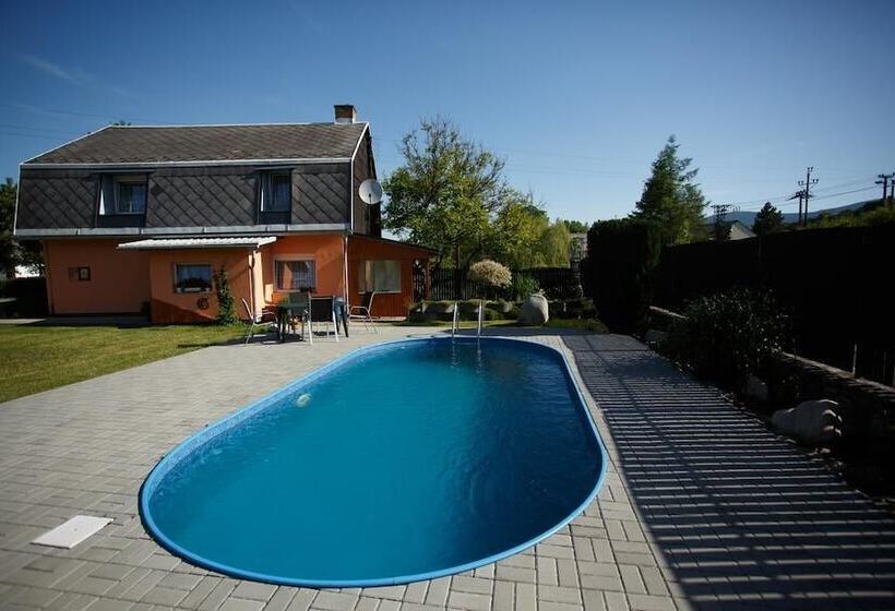 Пансион Penzion Mona