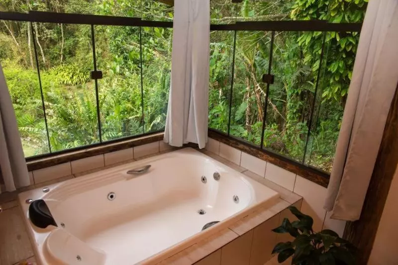 ペンション Pousada Sitio E Poesia