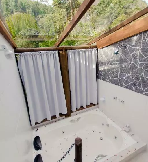 ペンション Pousada Sitio E Poesia