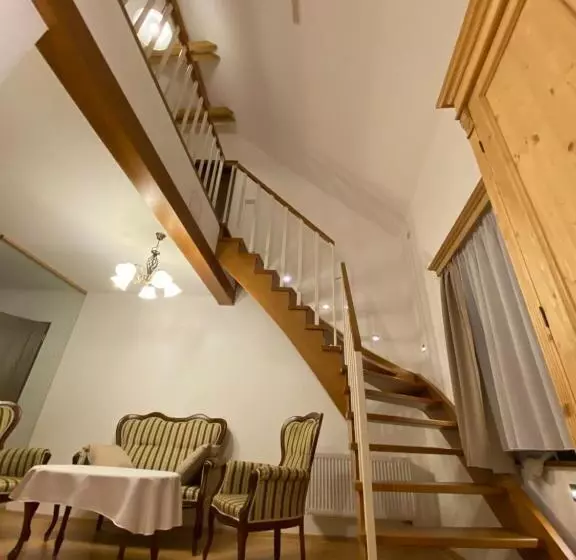 Majatalo Rezidence Zvon