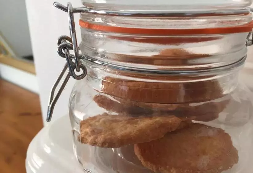 Majatalo Sandsides Guest House