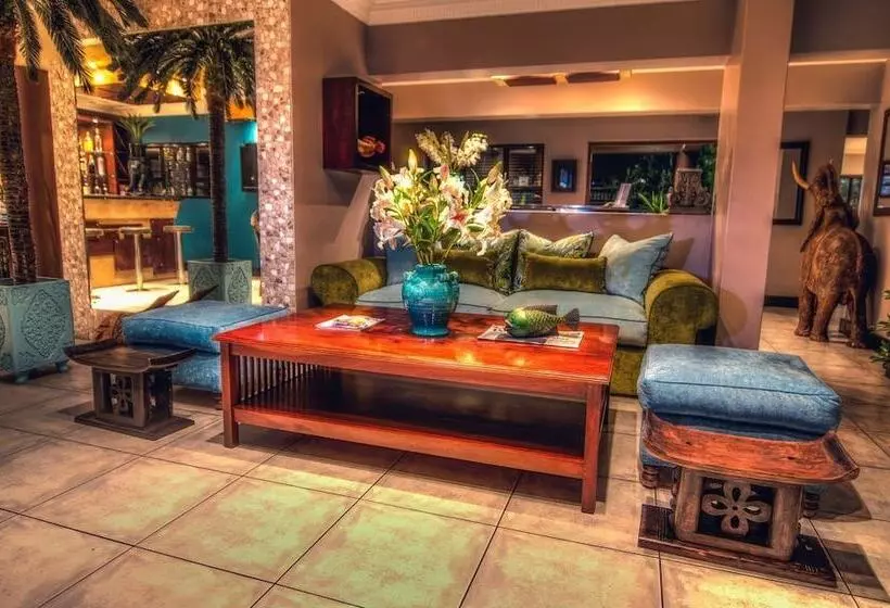 ペンション The Bali Grand Lodge And Spa