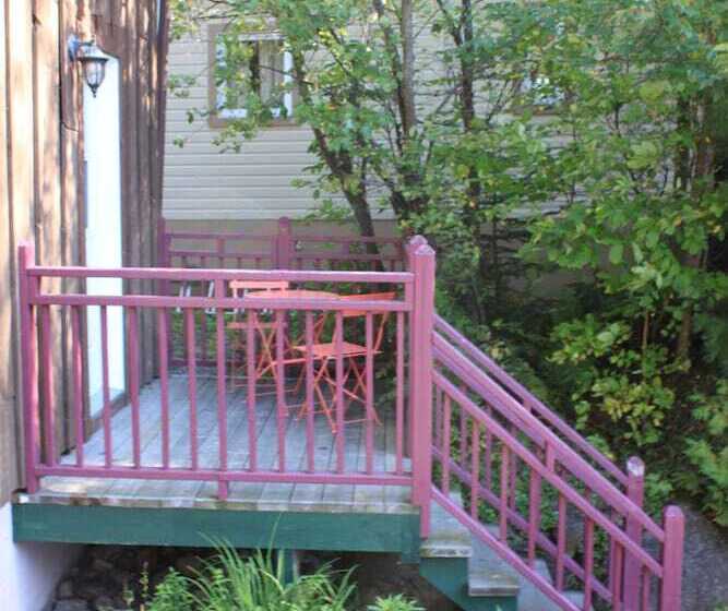 ユースホステル Auberge Micro Brasserie Le Baril Roulant