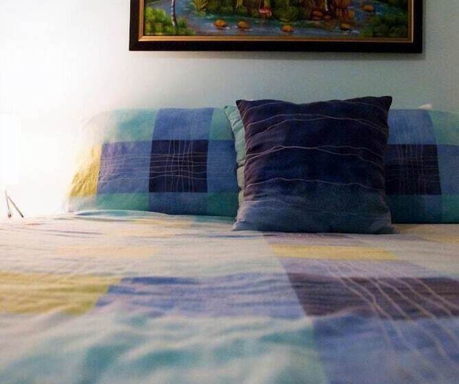 ユースホステル Auberge Micro Brasserie Le Baril Roulant