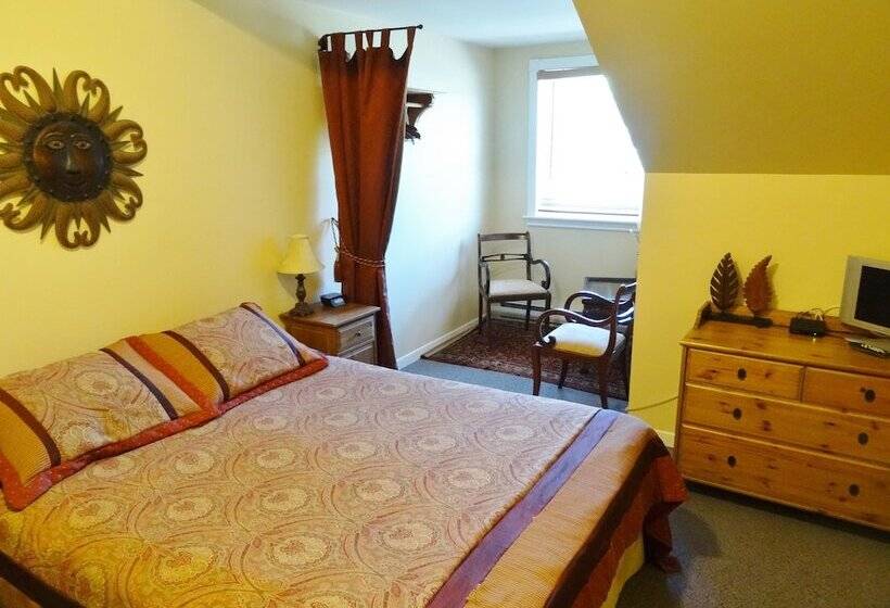 ユースホステル Auberge Micro Brasserie Le Baril Roulant