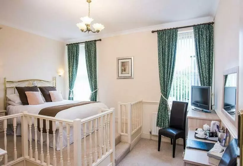 Retkeilymaja The Old Bell Inn