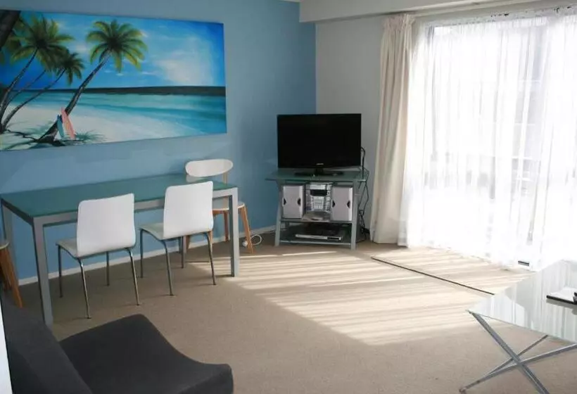 Atlas Suites And Apartments