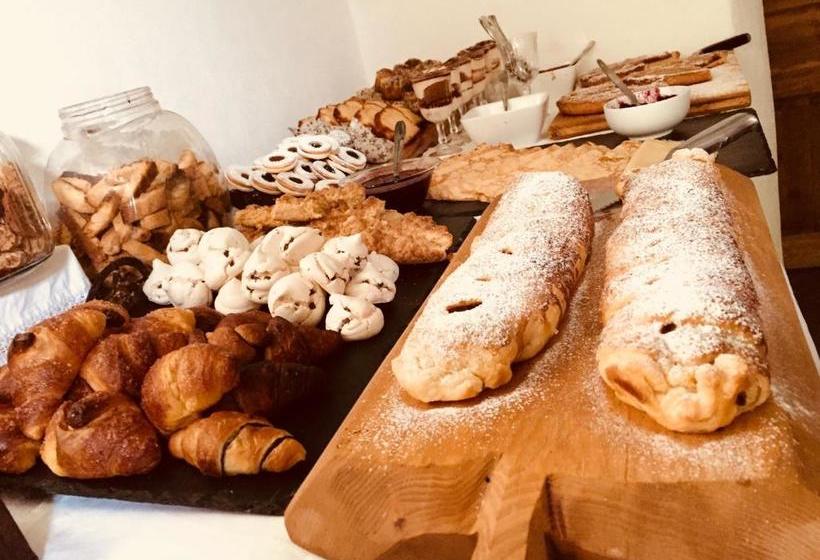 Bed and Breakfast Il Portico Guesthouse