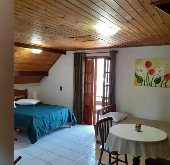 Aamiaismajoitus (B&B) Pousada Girassol