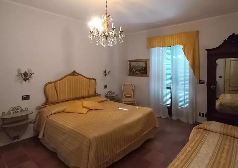 ホテル Agriturismo Brusalino