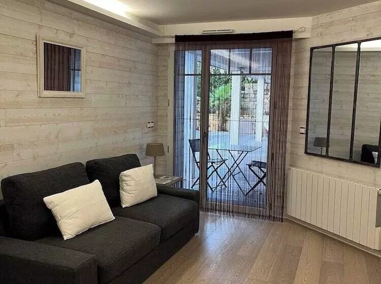 ホテル La Villa Bel Ange