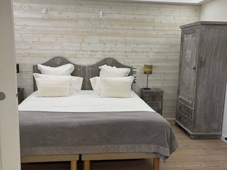 Отель La Villa Bel Ange